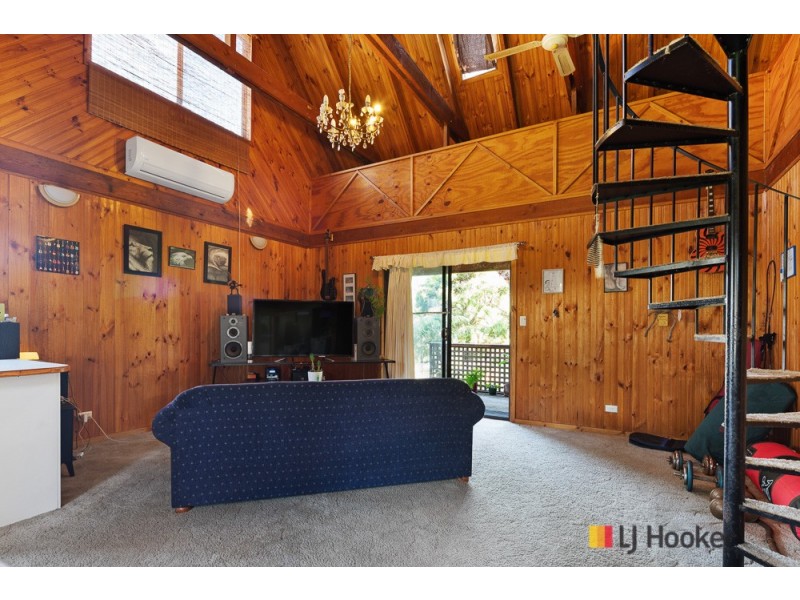 17 Tomakin Place, Tomakin NSW 2537