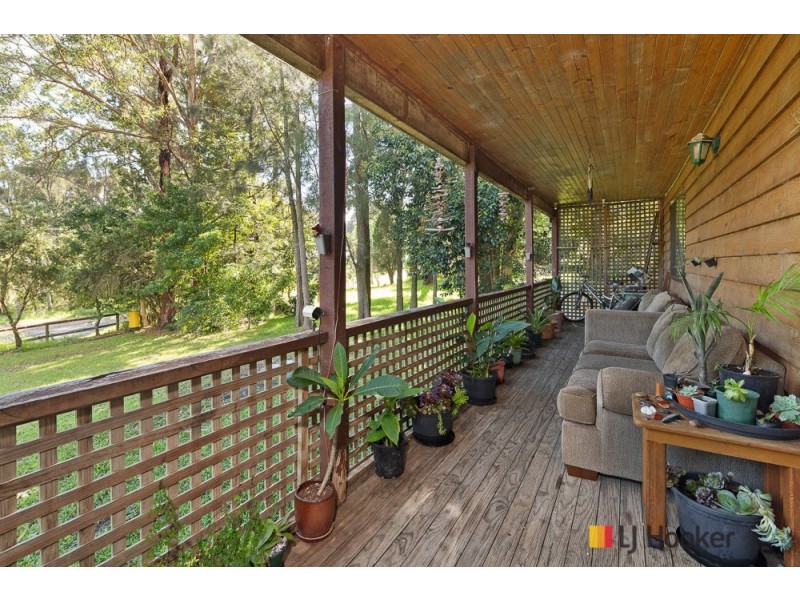 17 Tomakin Place, Tomakin NSW 2537