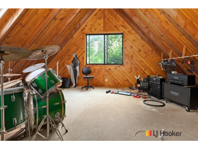 17 Tomakin Place, Tomakin NSW 2537