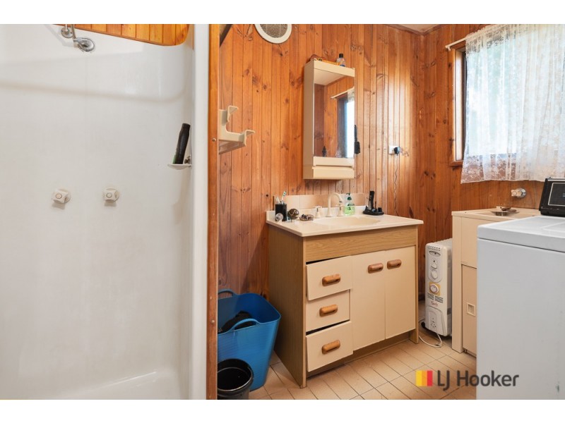 17 Tomakin Place, Tomakin NSW 2537