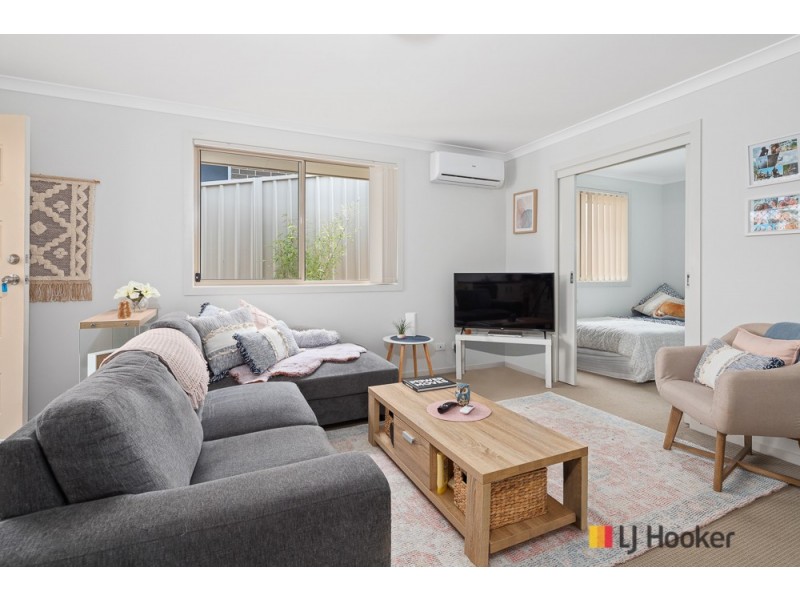 15A & B Freycinet Drive, Sunshine Bay NSW 2536