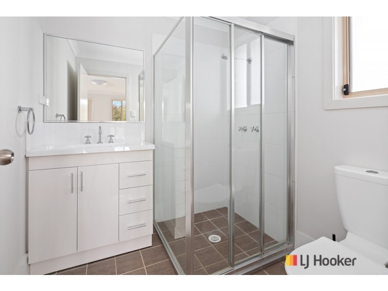 15A & B Freycinet Drive, Sunshine Bay NSW 2536