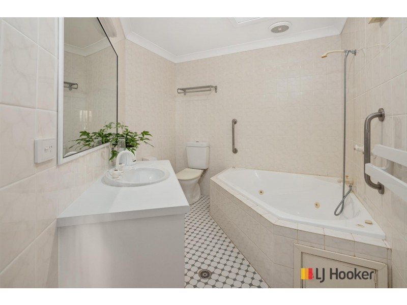 5/8 Edgewood Place, Denhams Beach NSW 2536
