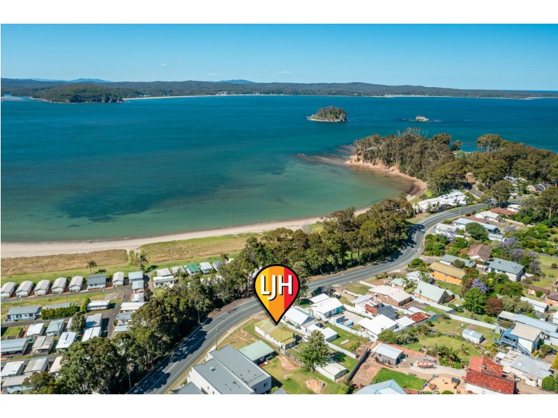 288 Beach Road, Batehaven NSW 2536