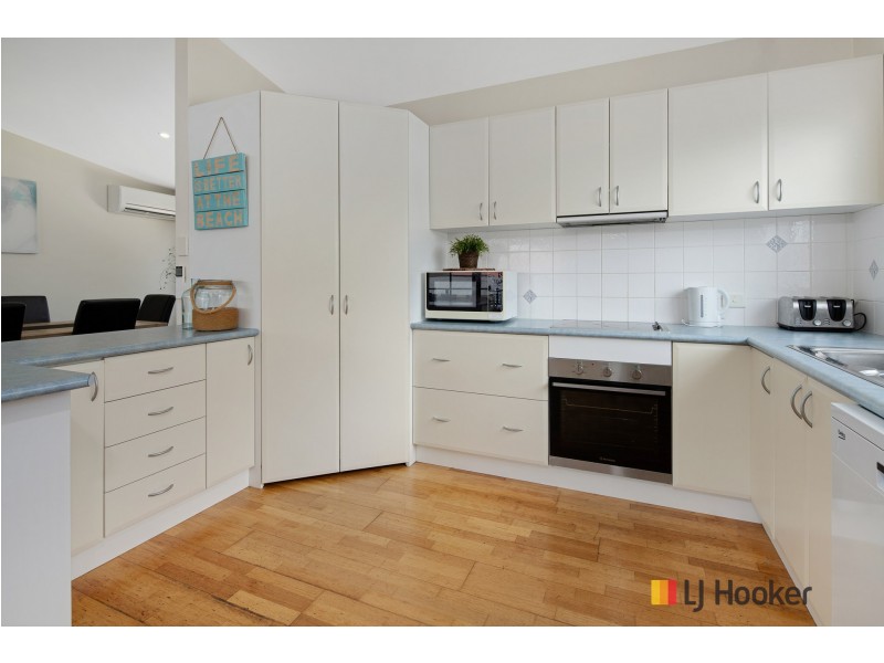 3/3 John Street, Batehaven NSW 2536