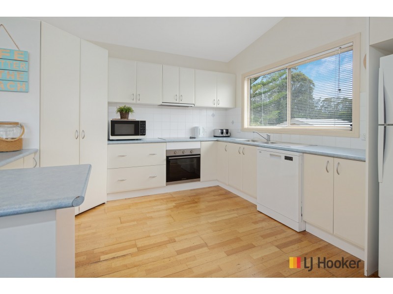 3/3 John Street, Batehaven NSW 2536