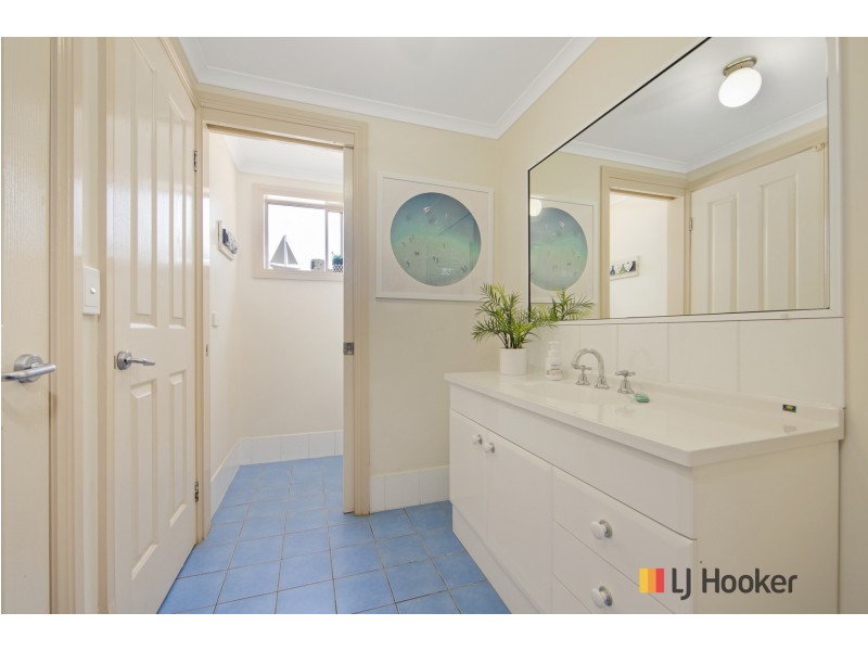 3/3 John Street, Batehaven NSW 2536