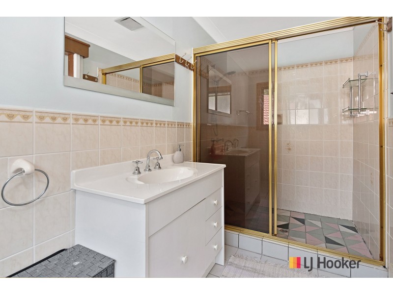 1/57 Maloneys Drive, Maloneys Beach NSW 2536