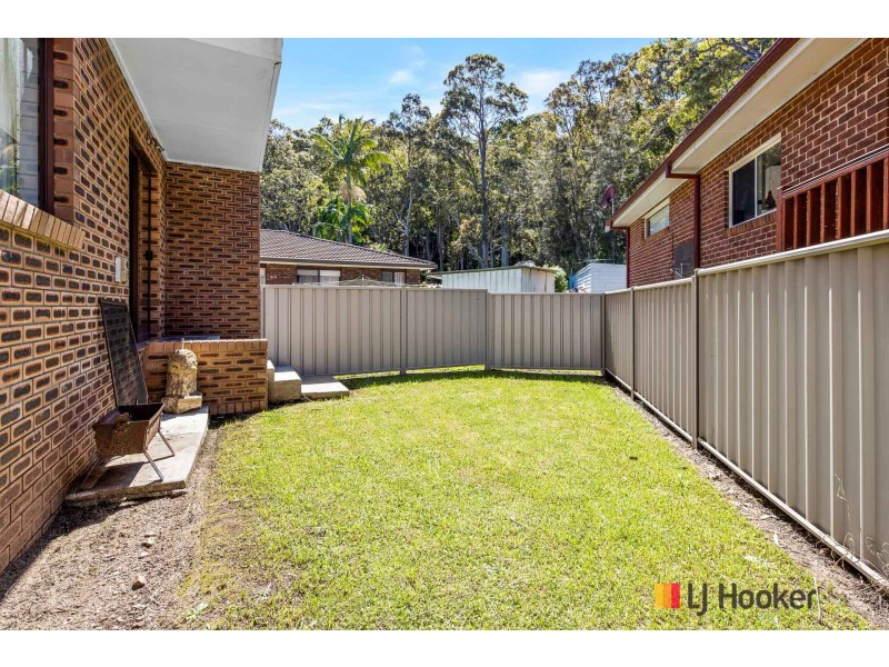 1/57 Maloneys Drive, Maloneys Beach NSW 2536