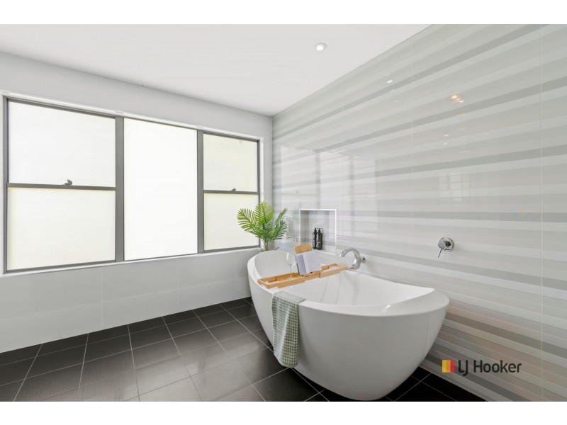 2A Figtree Close, Surf Beach NSW 2536