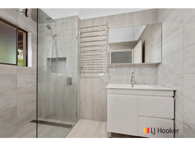 5 Sunset Street, Surfside NSW 2536