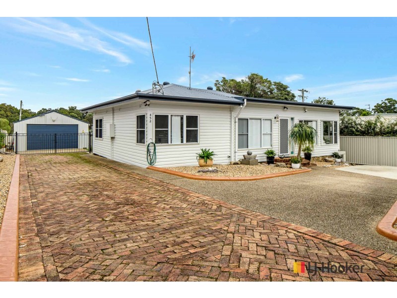 452 Beach Road, Sunshine Bay NSW 2536