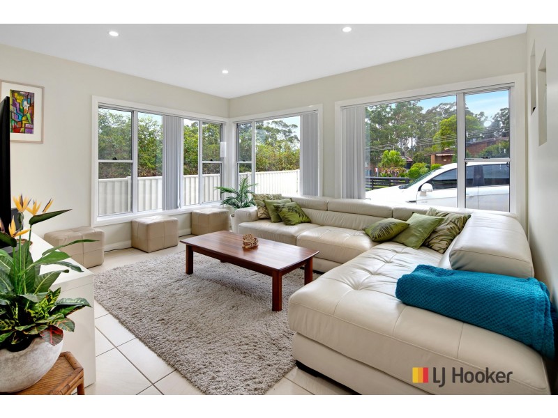 452 Beach Road, Sunshine Bay NSW 2536