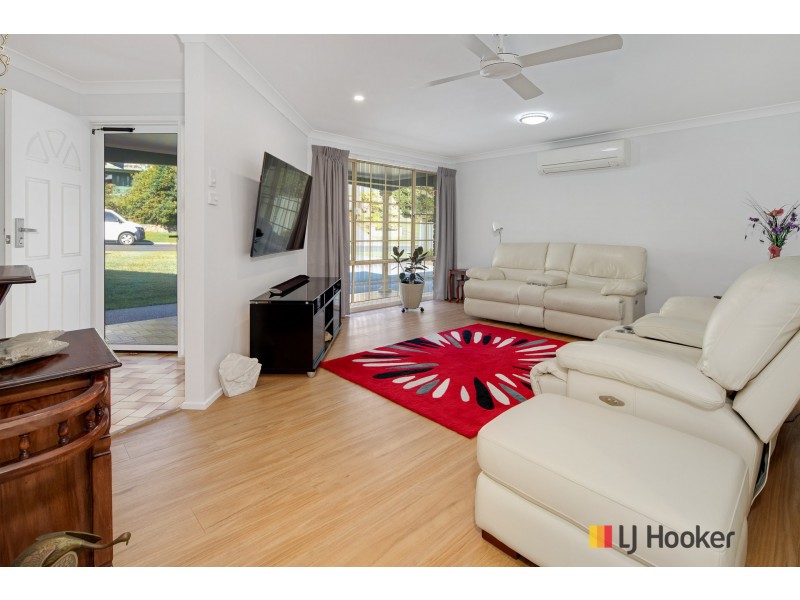 10 Paul Place, Batehaven NSW 2536