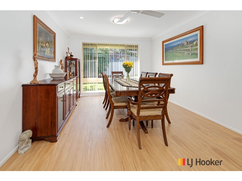 10 Paul Place, Batehaven NSW 2536