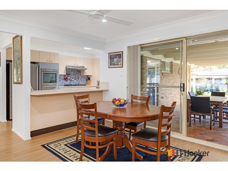 10 Paul Place, Batehaven NSW 2536