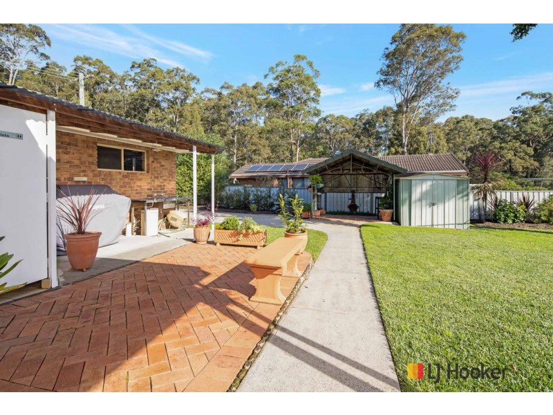 10 Paul Place, Batehaven NSW 2536