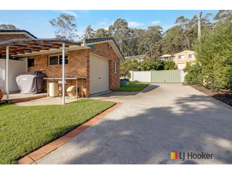10 Paul Place, Batehaven NSW 2536