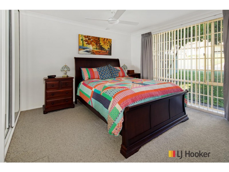 10 Paul Place, Batehaven NSW 2536