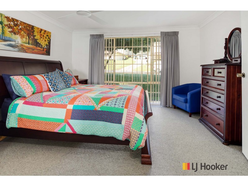 10 Paul Place, Batehaven NSW 2536