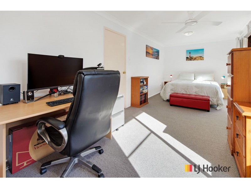 10 Paul Place, Batehaven NSW 2536