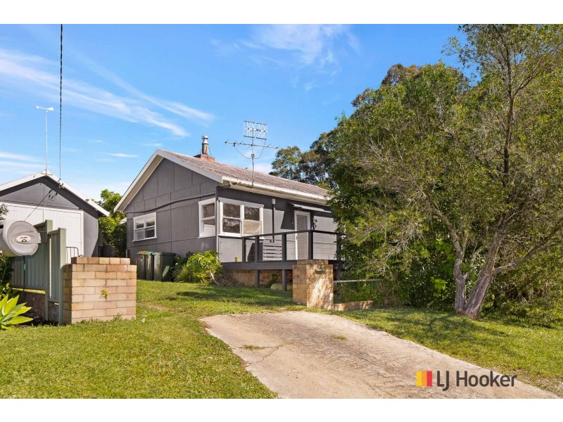 7 Millers Crescent, Moruya Heads NSW 2537