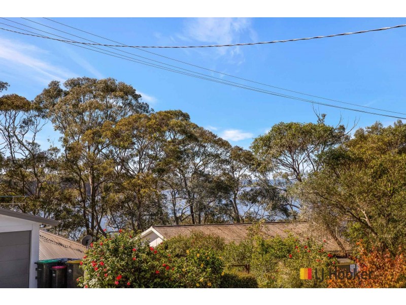 7 Millers Crescent, Moruya Heads NSW 2537