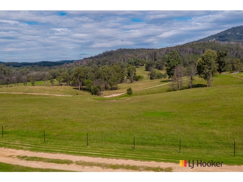 210 Nelligen Creek Road, Nelligen NSW 2536