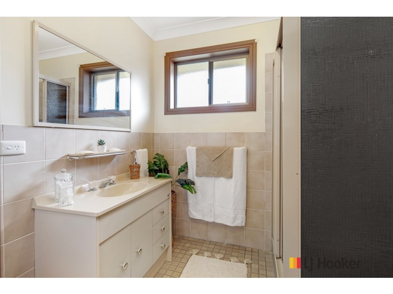 22 Peninsula Drive, North Batemans Bay NSW 2536