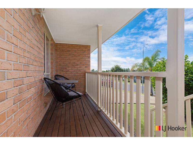 20 Blaxland Crescent, Sunshine Bay NSW 2536