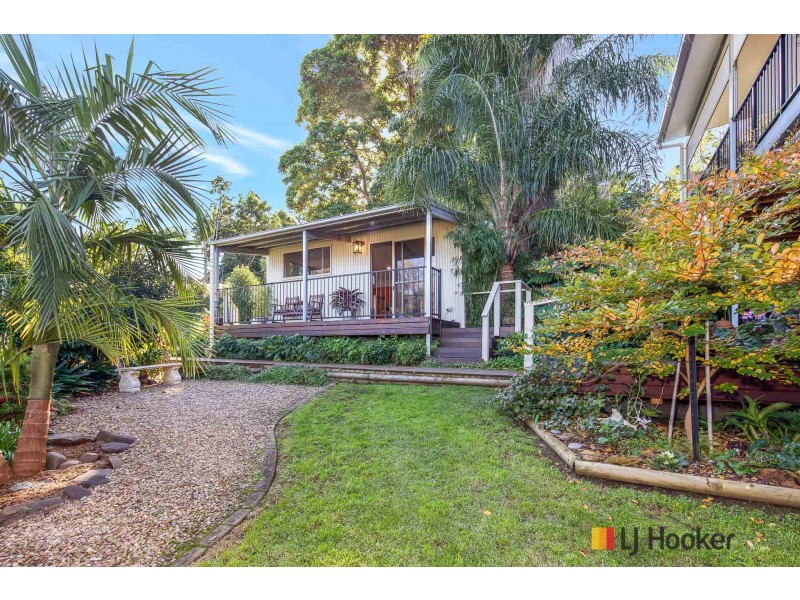 24 Calton Road, Batehaven NSW 2536