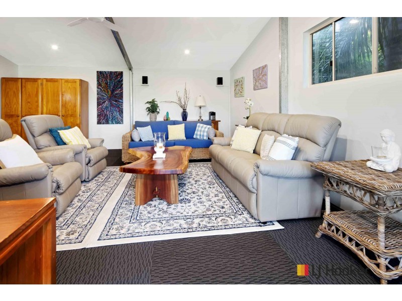 24 Calton Road, Batehaven NSW 2536
