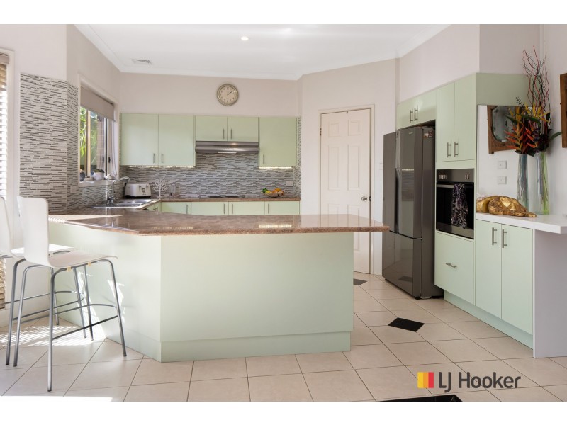 72 Courtenay Crescent, Long Beach NSW 2536