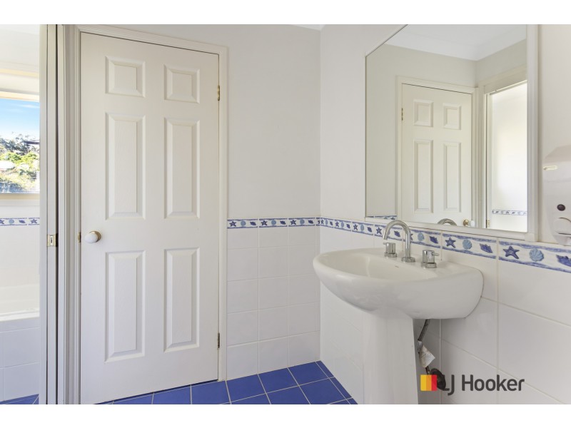 72 Courtenay Crescent, Long Beach NSW 2536