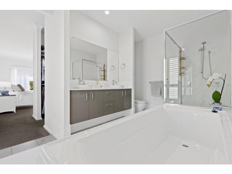 30 Courtenay Crescent, Long Beach NSW 2536