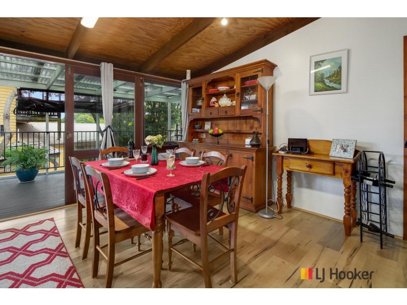 2 Lockyersleigh Avenue, Batehaven NSW 2536