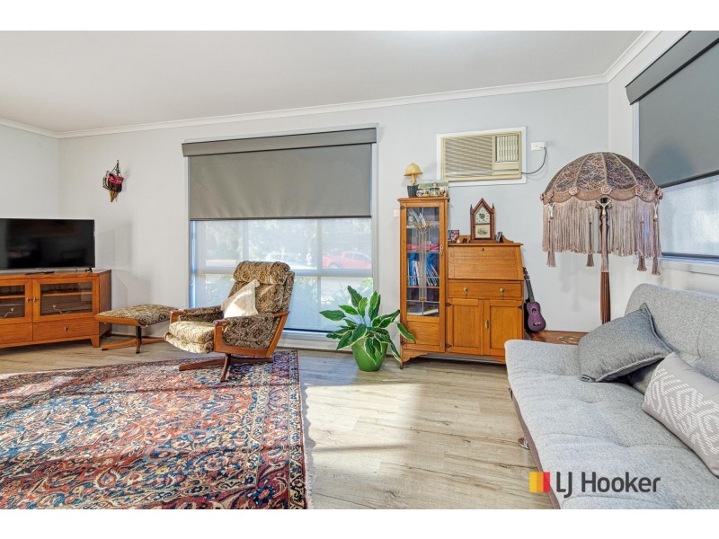 83 Karoola Crescent, Surfside NSW 2536