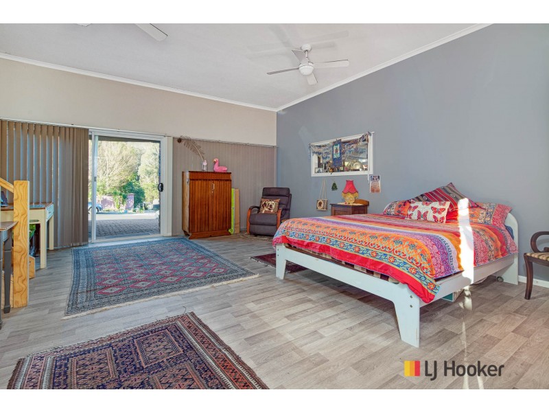 83 Karoola Crescent, Surfside NSW 2536