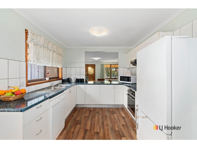14 Calga Crescent, Catalina NSW 2536
