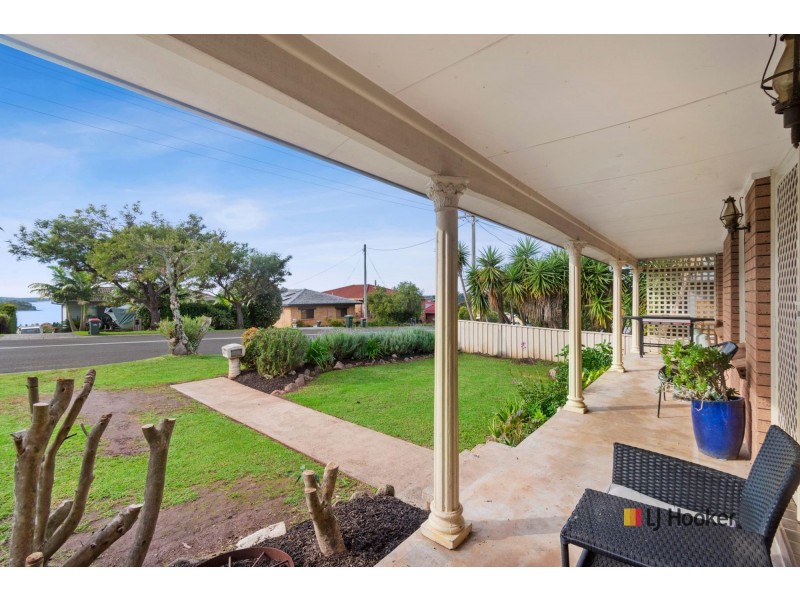14 Calga Crescent, Catalina NSW 2536