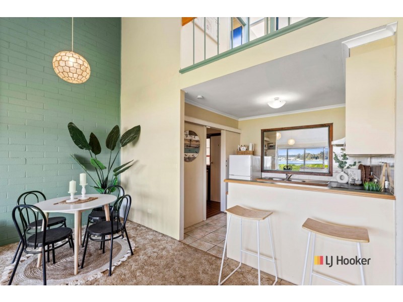 2/83-85 Timbara Crescent, Surfside NSW 2536