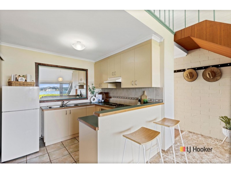2/83-85 Timbara Crescent, Surfside NSW 2536