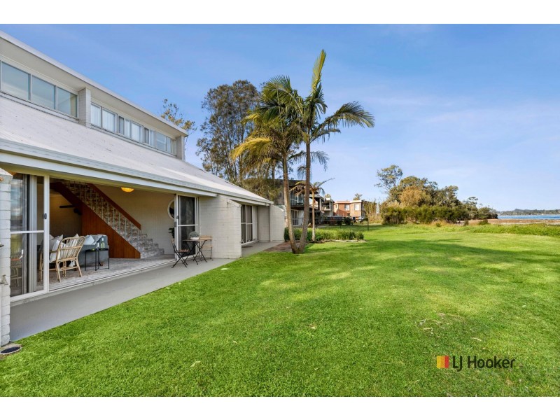 2/83-85 Timbara Crescent, Surfside NSW 2536