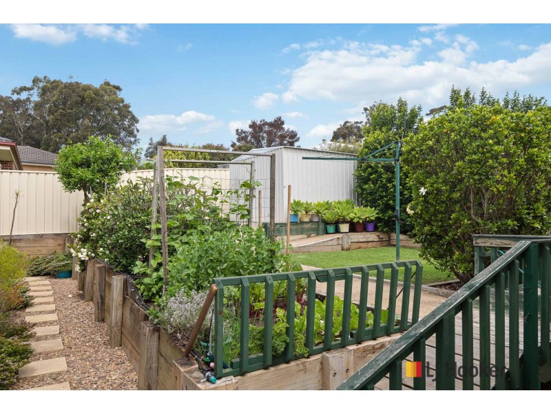 10 Batman Place, Sunshine Bay NSW 2536