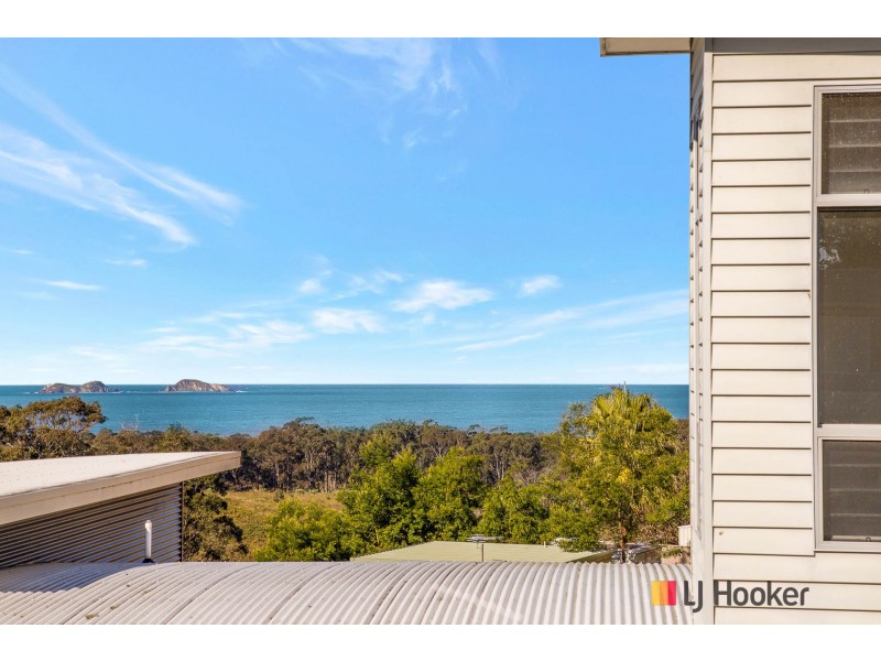 10 Seaview Way, Long Beach NSW 2536