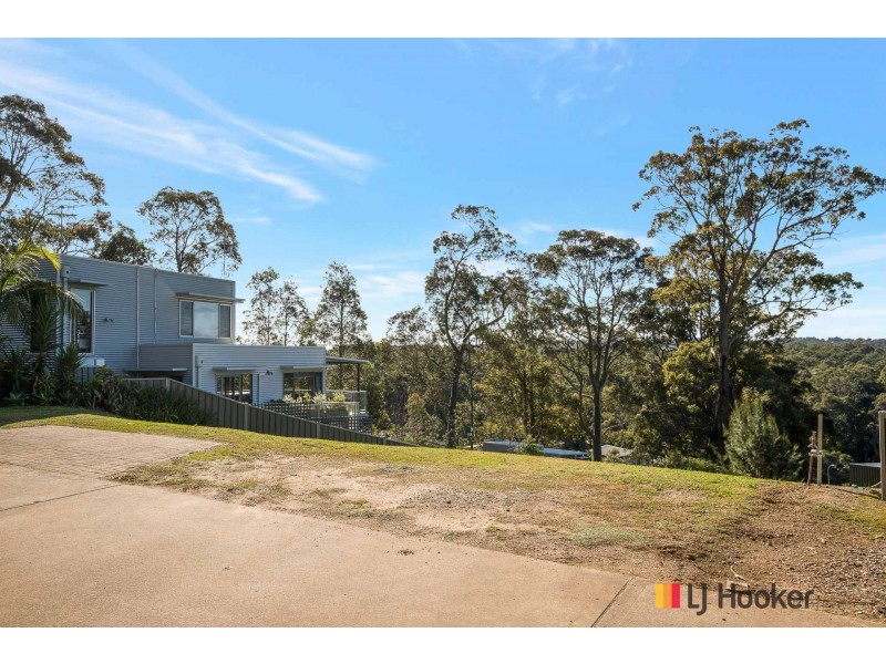 10 Seaview Way, Long Beach NSW 2536