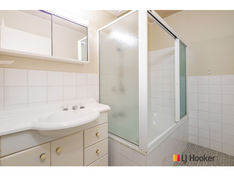 8/230 Beach Road, Batehaven NSW 2536