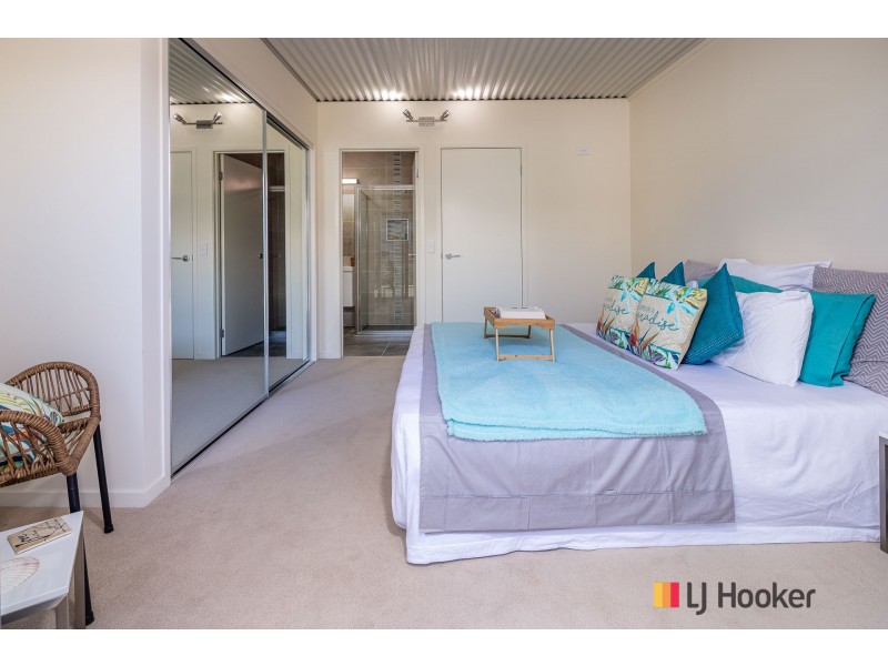 32/17-21 Wharf Road, North Batemans Bay NSW 2536