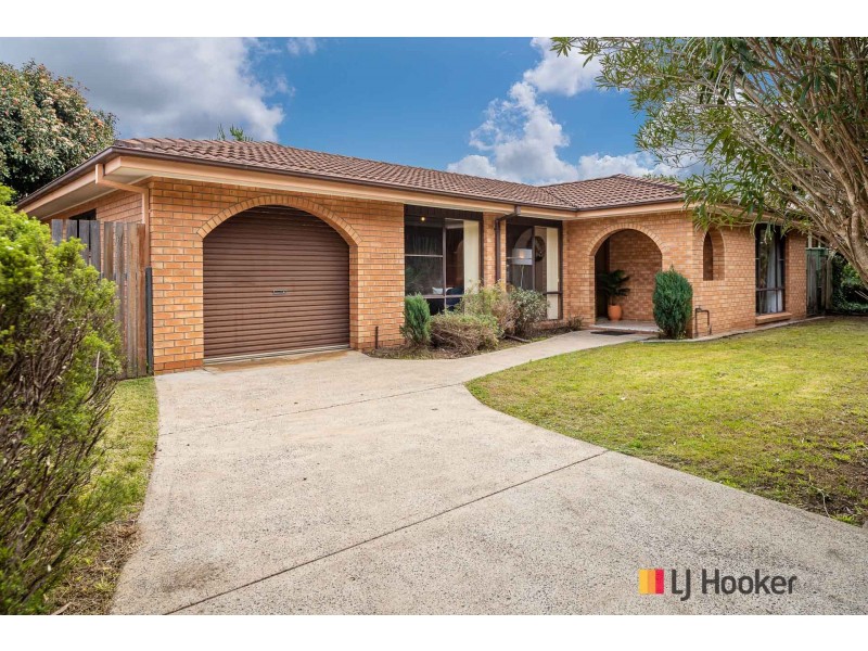 60 MALONEYS DRIVE, Maloneys Beach NSW 2536