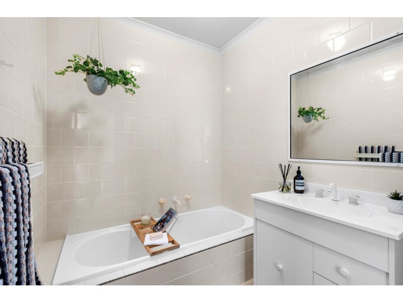 4/1 Newth Place, Surf Beach NSW 2536